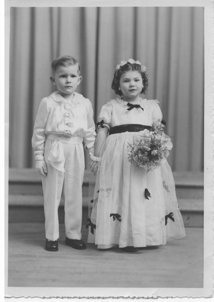 13 GARCON D HONNEUR AU MARIAGE D UNE TANTE OU ONCLE.JPG